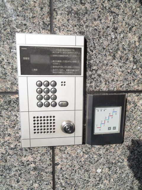 ロビー　☆オートロック☆