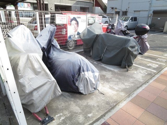 その他設備　☆バイク置き場☆