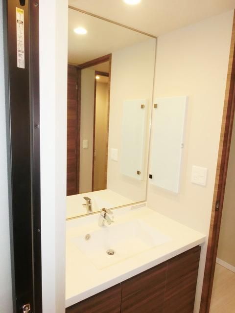 洗面設備　★生活に便利な独立洗面台です★