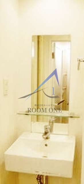 洗面設備　独立洗面台です。