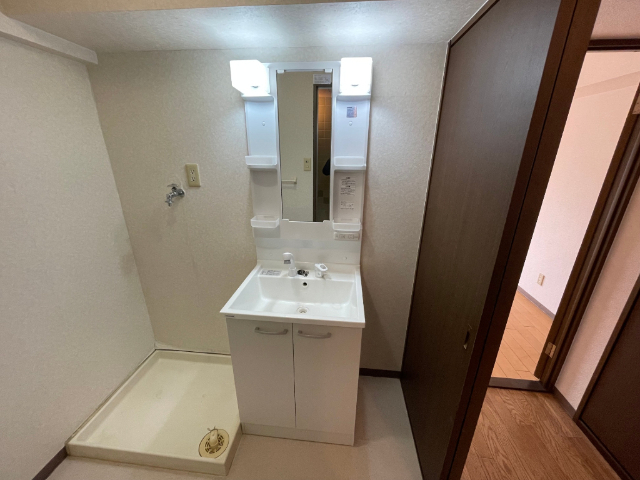 洗面設備　独立洗面台