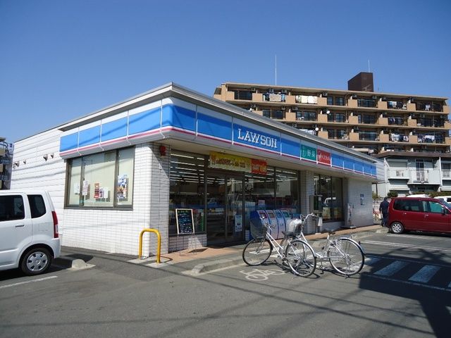 コンビニ　ローソンさいたま堀崎店（コンビニ）まで529m
