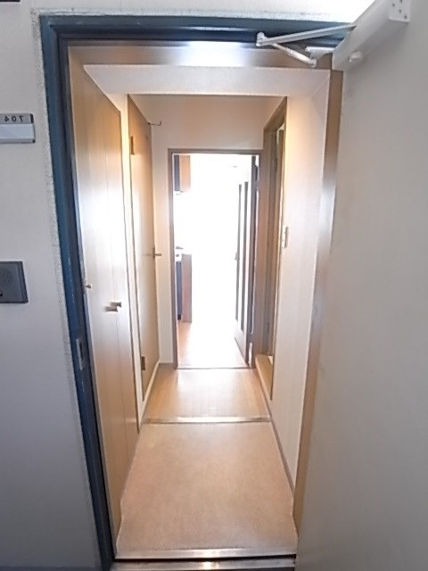 玄関　明るい玄関です