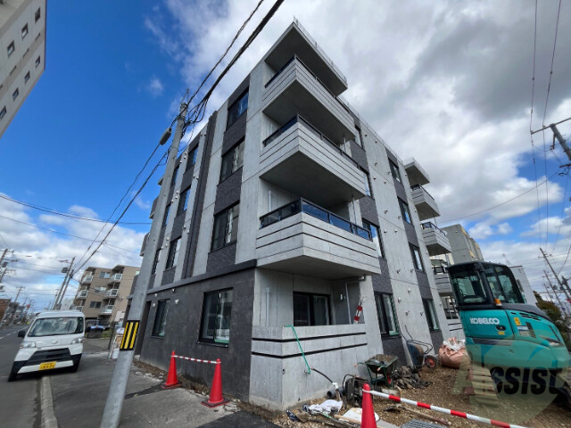 建物外観　札幌市北区北三十七条西「ＦＬＡＸ　ＣＩＴＹ　ＡＳＡＢＵ」