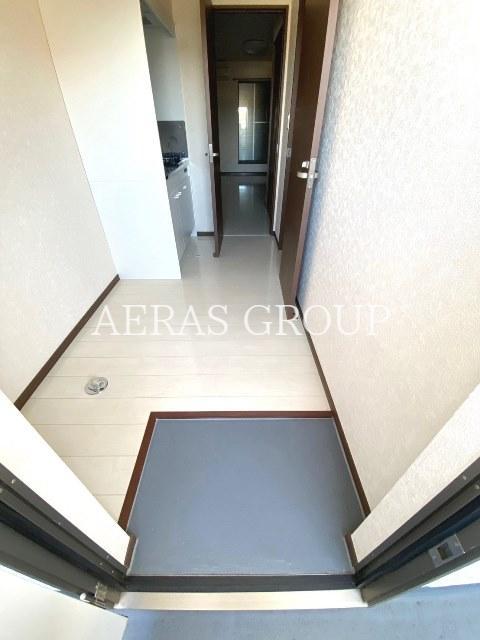 玄関　別部屋同仕様