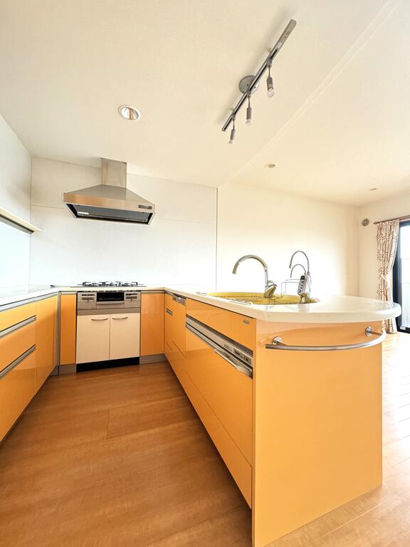 キッチン　システムキッチン