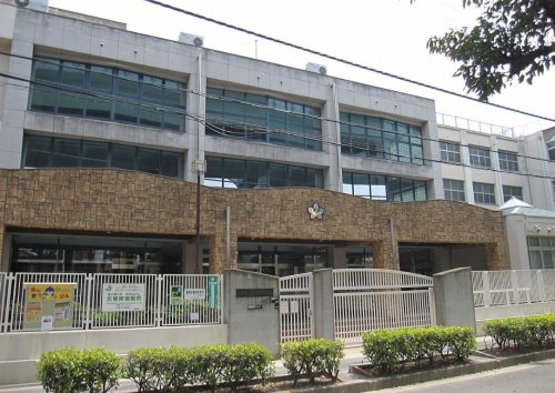 小学校　太子橋小学校（小学校）まで607m