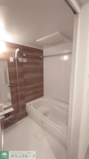 バス・シャワールーム　※写真は同タイプ住戸です。