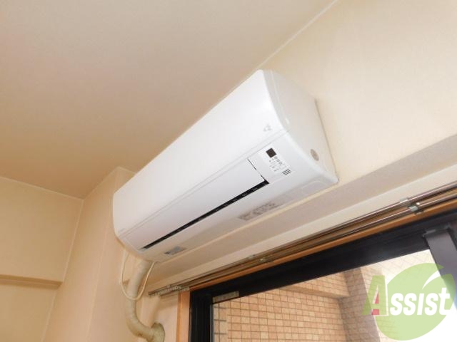 その他設備　エアコン備え付けです。
