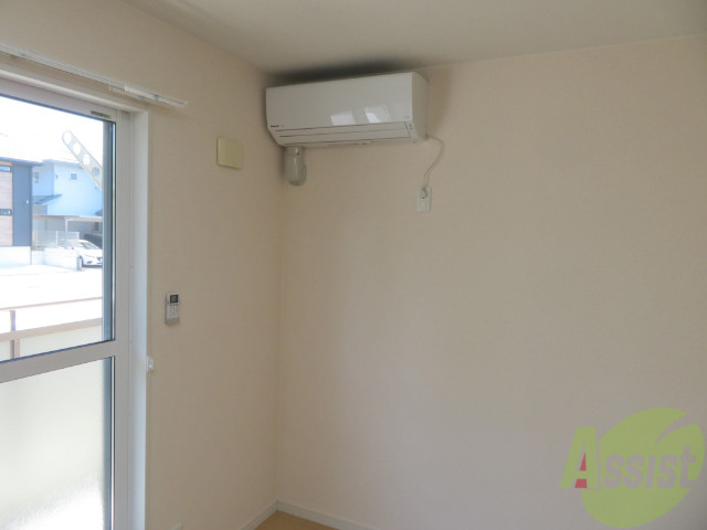 その他設備　エアコンが付いているので、入居日から快適に過ごせます。