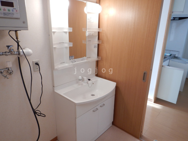 洗面設備　綺麗なシャンドレ★