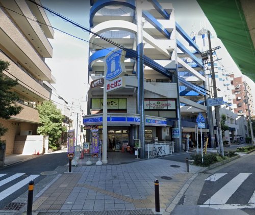 コンビニ　ローソン田辺5丁目店（コンビニ）まで750m