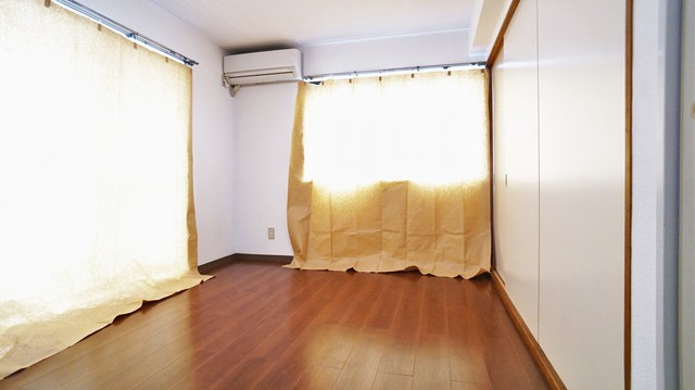 居室・リビング　同物件別部屋写真（実際は現況を優先します）