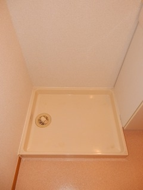 その他設備　洗濯機置場