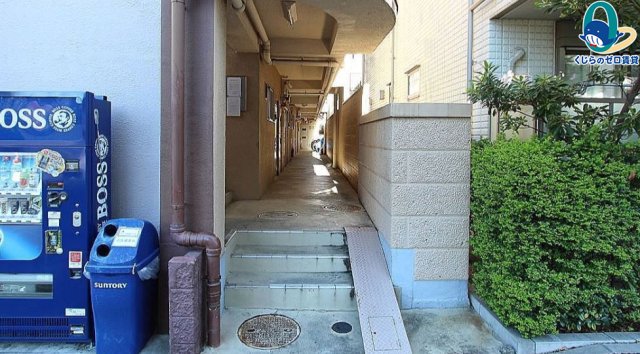エントランス　名古屋で一番初期費用の安い賃貸専門の不動産会社です(^^)