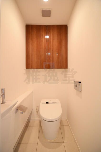 トイレ　清潔感のあるトイレです
