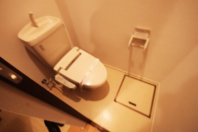 トイレ　清潔感のあるトイレです