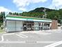 コンビニ　ファミリーマート（コンビニ）まで595m