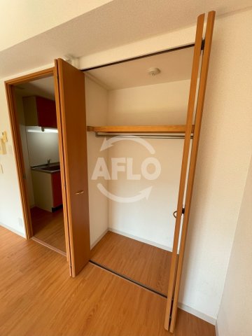 収納　エルシア北田辺　クローゼット