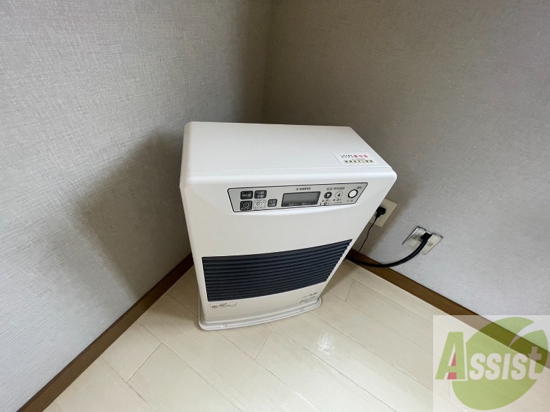 その他設備　灯油暖房が設置されているので冬場も快適です！