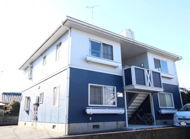 建物外観　２０１６年１０月外壁塗装済みです！