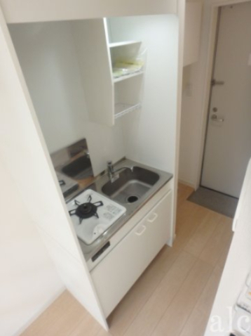キッチン　同仕様　別部屋写真
