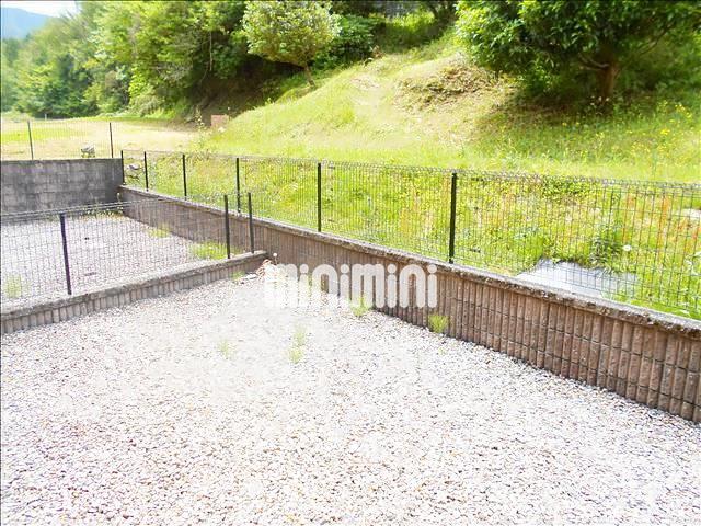 庭　専用庭がありますよ。