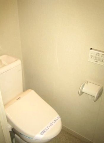 トイレ　※別室参考写真