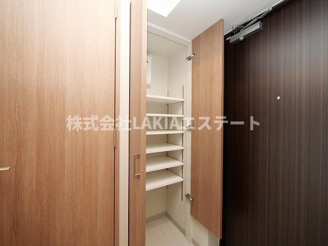 収納