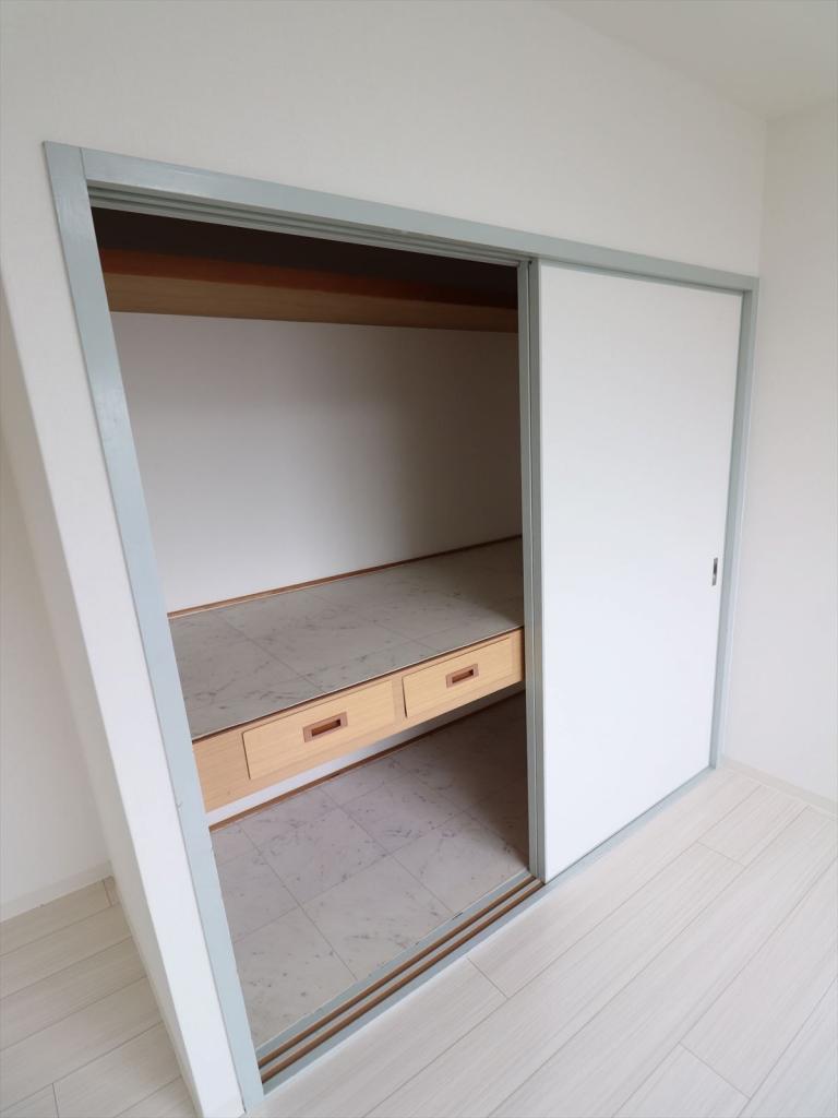 収納　押し入れ収納