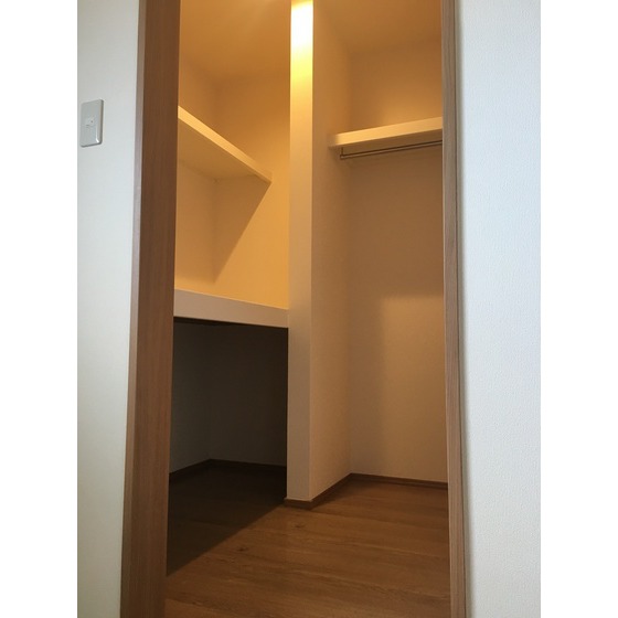 収納　ウォークイン