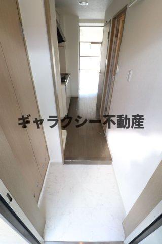 玄関　シューズボックス付きの玄関