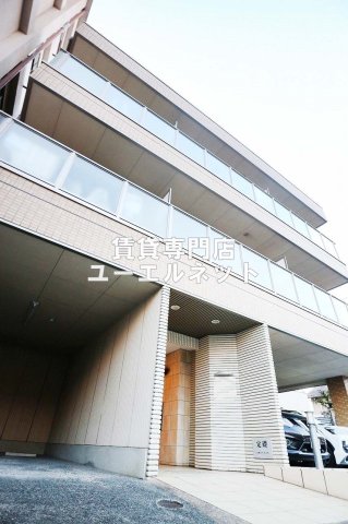 建物外観　シンプルで洗練されたデザインが毎日の暮らしに心地よさをプラス