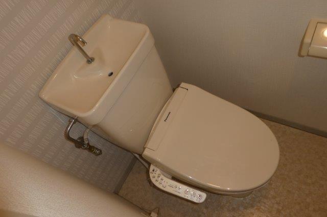 トイレ　ウォシュレット