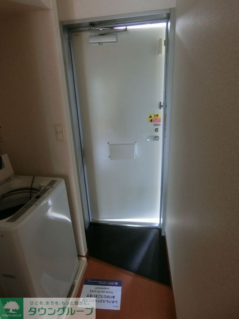 玄関　玄関