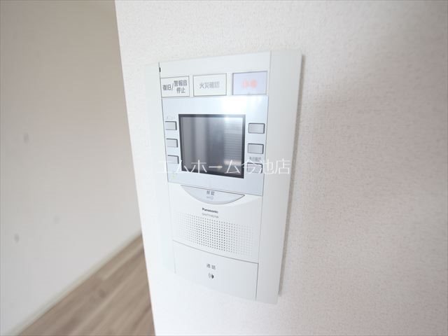 セキュリティ　TVモニター付インターホン完備