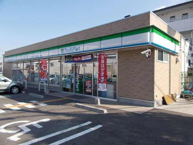コンビニ　ファミリーマート栗東小柿十丁目（コンビニ）まで538m