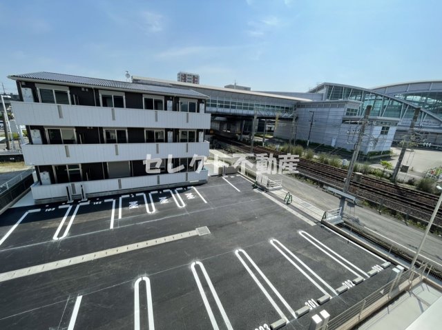 駐車場　【エクスプレス新八代 A棟】