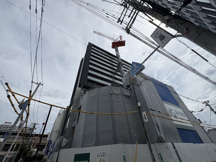 建物外観　建築中