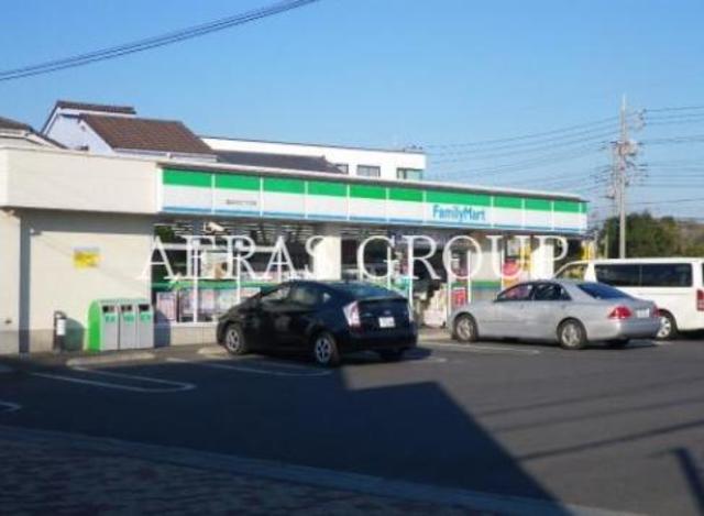 コンビニ　ファミリーマート花田2丁目店（コンビニ）まで323m