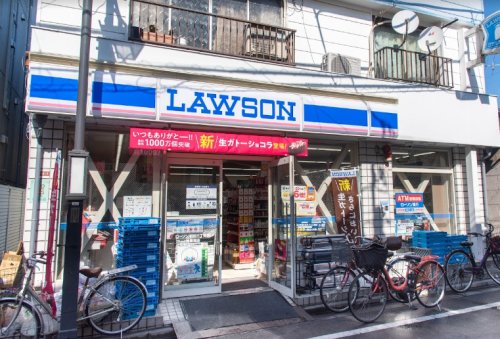 コンビニ　ローソン 和田三丁目店（コンビニ）まで384m