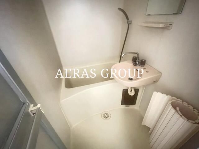 バス・シャワールーム　別部屋参考写真です。