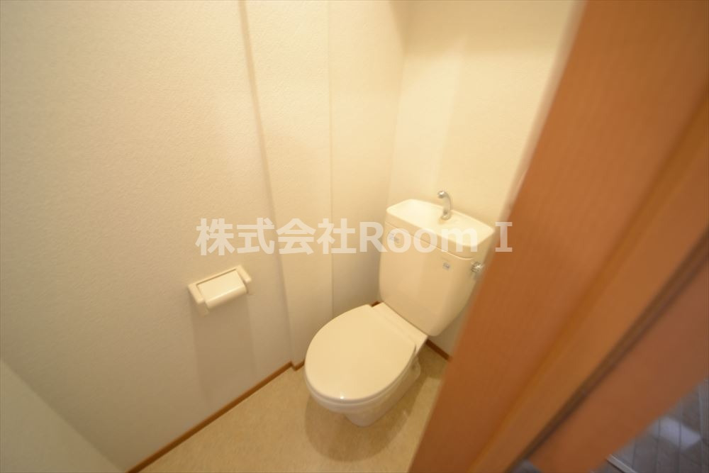 トイレ　清潔感のあるトイレです
