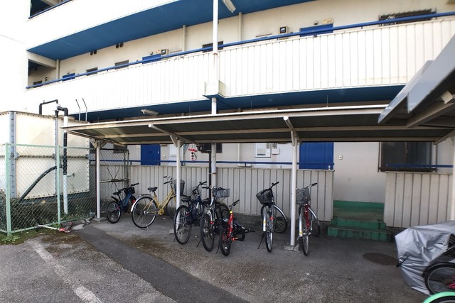 その他　敷地内駐輪場（その他）まで5m