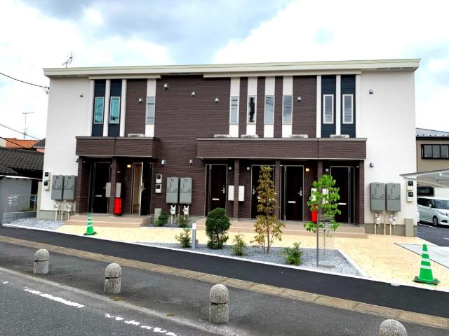 建物外観　外観写真（昼）