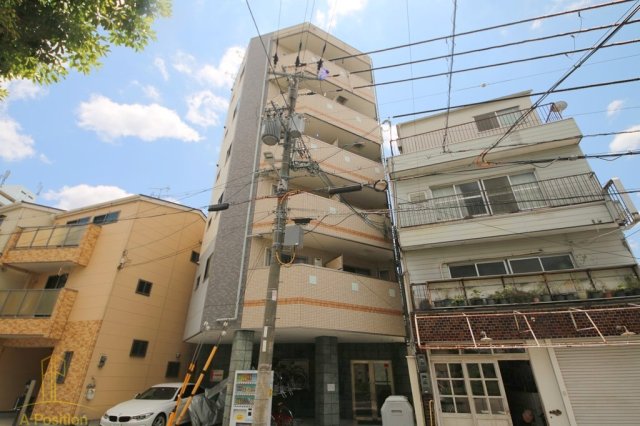 建物外観　メゾンドアヴェルIII