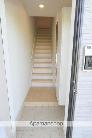 高松琴平電鉄琴平線 仏生山駅 徒歩25分 2階建 築11年の玄関写真