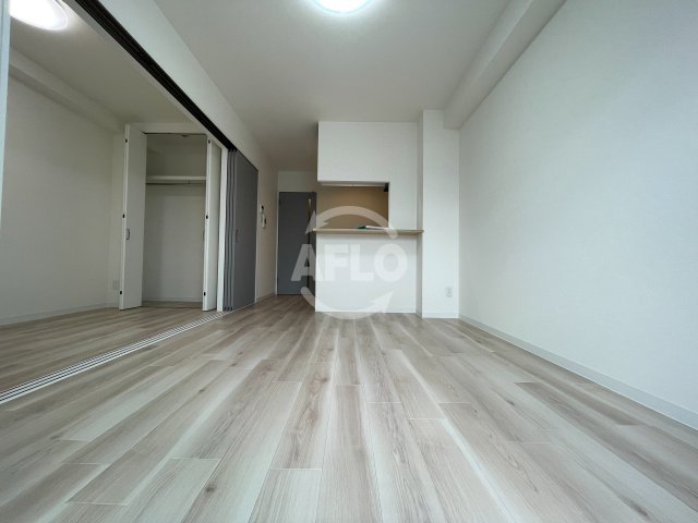 居室・リビング　MAISON PREMIER UMEDA NORTH　リビン