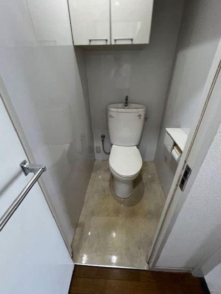 日商岩井京橋ハイツのトイレ写真