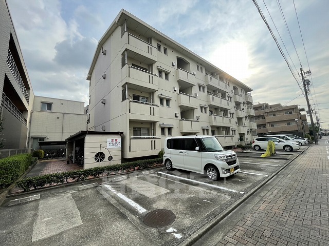地下鉄鶴舞線 御器所駅 徒歩12分 築40年